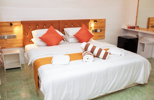 Mathiveri Cama Y Desayuno | Velana Vibes – Your Tranquil Getaway in the Heart of Mathiveri, Maldives