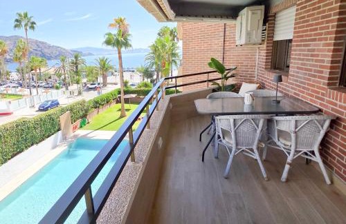 Velilla-Taramay Apartamento | Velilla Seaview with Pool and Parking