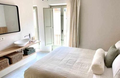 Old Town Apartamento | Velo Vern 3- Luxury penthouse w views of city wall