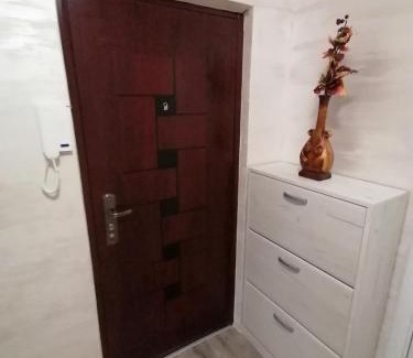 Cacak Apartamento | VEMIUR