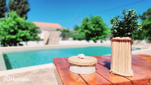 Chalcis Apartamento | Venecia of Mani - Relax in a spa pool