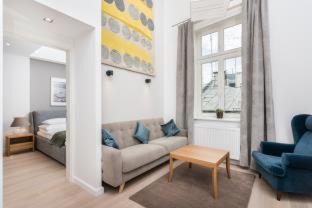 Old Town Apartamento | Venetian House Market Square Aparthotel