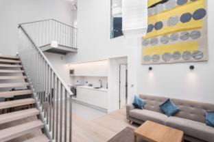 Old Town Apartamento | Venetian House Market Square Aparthotel