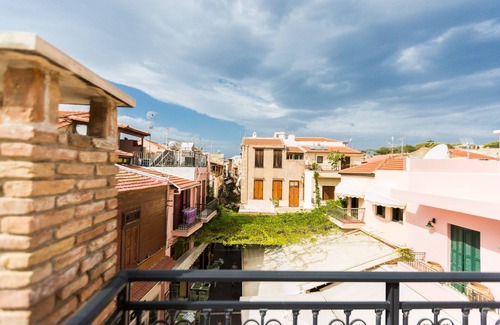 Old Town Rethymnon Casa | Venetian Rimondi Fountain Mansion. Built in 1626!