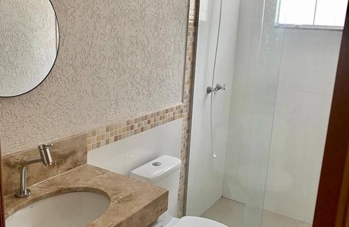 Setor Lagoa Quente Casa | House with 2 suites in Condomínio Pirapitinga in Caldas Novas