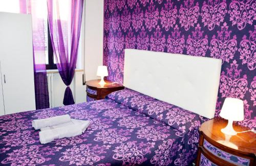 Castello Casa | Venice Rainbow Apartment San Marco