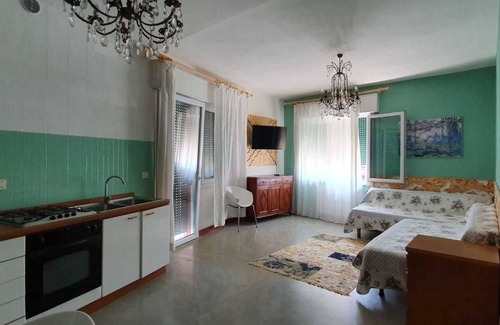 Treviso Casa | Venice Treviso Airport Bed