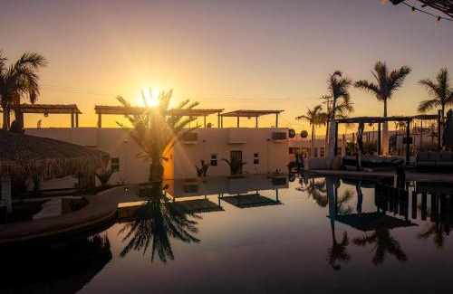La Ventana Hotel | Ventana Blue Hotel
