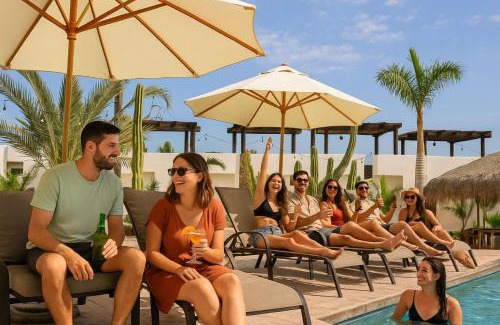 La Ventana Hotel | Ventana Blue Hotel