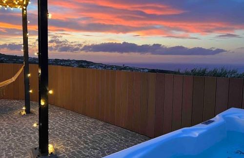 Nordeste Chalet De Esquí | Vento do Nordeste - Cottage with Jacuzzi