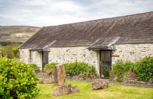 Ventry Casa | Ventry Farm - Rainbow Cottage by Trident Holiday Homes