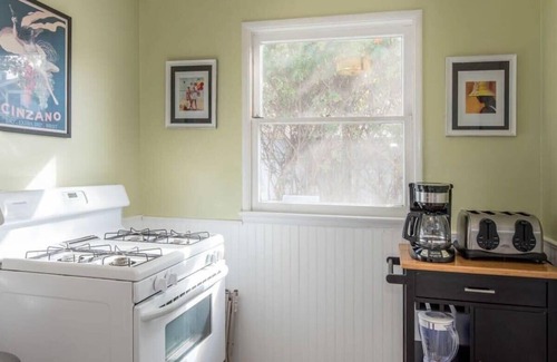 Pierpont Bay Casa | 3BD Ventura: Oceanfront Cottage Coastal Luxury