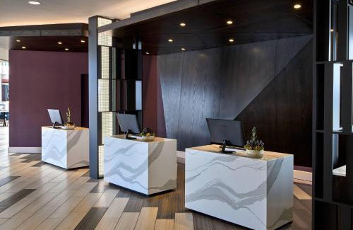 Pierpont Bay Hotel | Ventura Beach Marriott