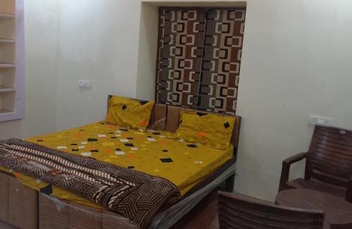 Mathura Casa | VENU NAAD BHAWAN Yatri Niwas