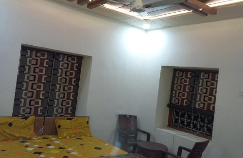 Mathura Casa | VENU NAAD BHAWAN Yatri Niwas