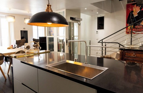 Cannes City Centre Casa | Venue C - Luxurious & Spacious ~ Sauna ~ Elevator