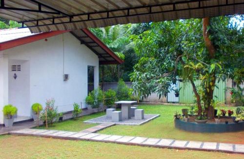 Veyangoda Complejo | Venus Resorts
