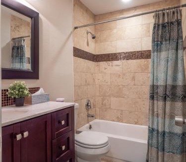 North Loop Apartamento | Verandas at Uptown