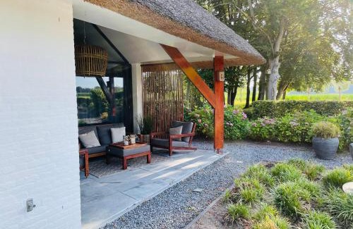 Etten-Leur Apartamento | Verblijf in loft van luxe villa de Vossenberg