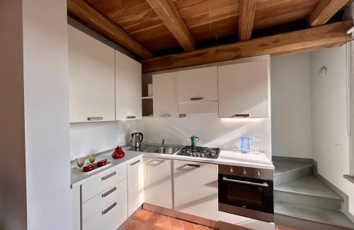 San Desiderio Apartamento | Verde Quiete, la piscina nel cuore del Monferrato