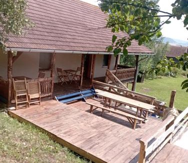 Armaseni Noi Casa | Verebesi Sit and Dream Cottage