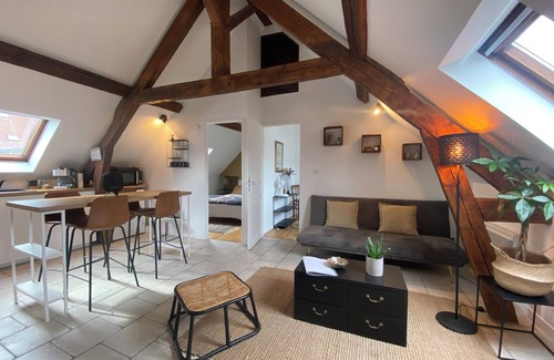 Vernon Apartamento | Vernon/Giverny town center apartment
