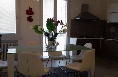 Borgo Trento Apartamento | Verona city: Modern apartment near the historic center with garage