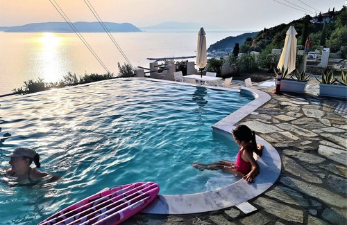 Xanthi Region Casa | Casa VERONICA. Vista privilegiada sobre el mar Egeo. Acceso al mar desde el parque privado.