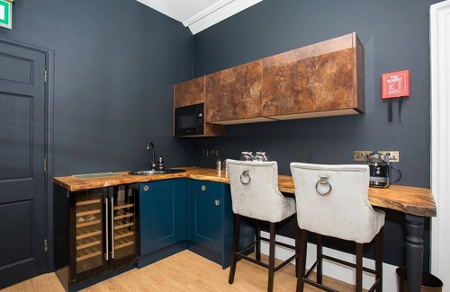 St Albans Hotel | King-Estándar-Baño en la habitacion