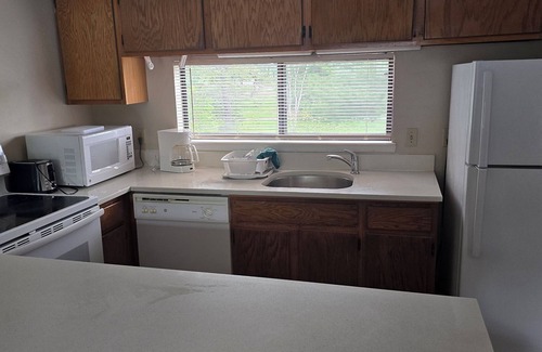 West Kissimmee Complejo | very beautiful, spacious,peaceful Resort with WiFi, AC in Welcoming Clermont.