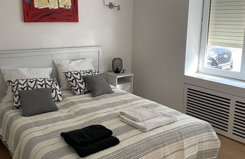 Ukkel Apartamento | Very bright 2 bedroom apartment in the heart of Uccle.