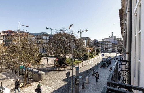 Uniao de Freguesias do Centro Apartamento | Very Comfortable Apartment in the Historic City Center, Modern, new and Cozy