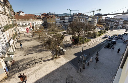 Uniao de Freguesias do Centro Apartamento | Very Comfortable Apartment in the Historic City Center, Modern, new and Cozy