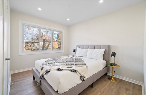 Cote-Saint-Luc Apartamento | Very Large Modern 5 bedroom apartment