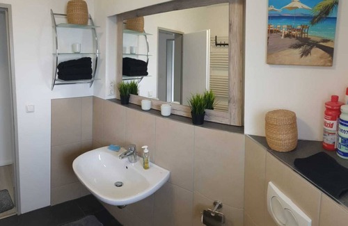 Brinkum Apartamento | Very large, modern vacation apartment