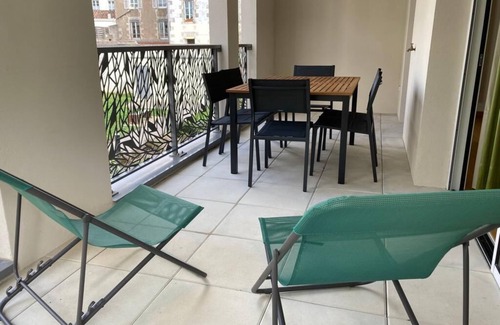 La Rochelle City Centre Apartamento | Very nice apartment in a luxury residence in the city center