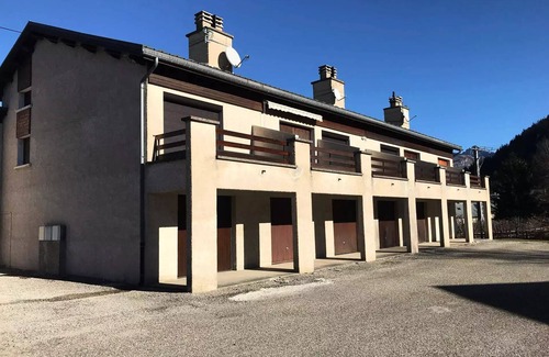 Correncon-en-Vercors Apartamento | Very nice three-room apartment near the center