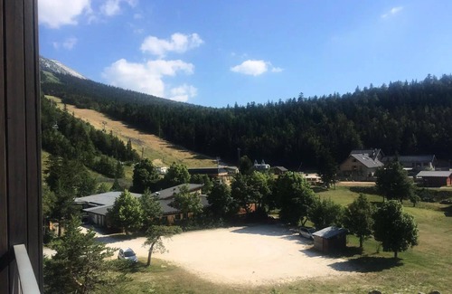 Correncon-en-Vercors Apartamento | Very nice, spacious and bright studio PDP