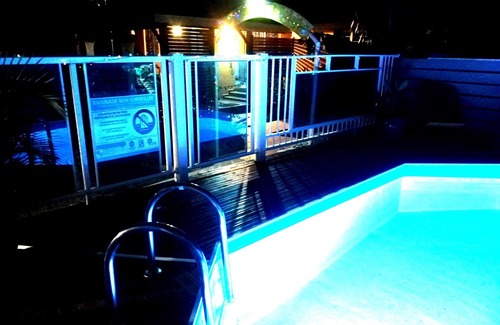 Deshaies Casa | *** *** 2 DORMITORIOS -2 A 5 PERSONAS- PISCINA APART-ACCESS-SEA-SPA-PISCINA