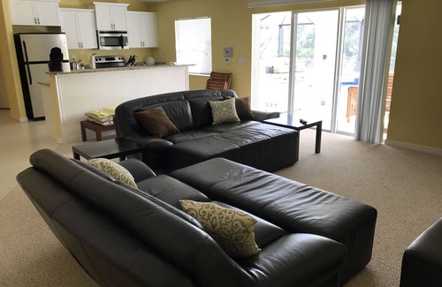 Englewood East Casa | PISCINA MUY BONITA CASA COMO NUEVA