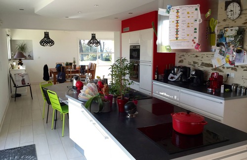 Ecuille Casa | Muy bonita casa totalmente reformada y muy luminosa, un refugio
