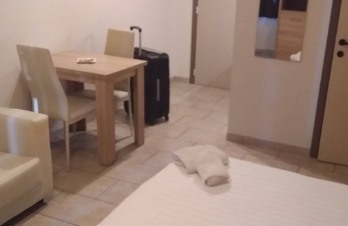Chatelain Apartamento | very nice studio close to public transport located in the district of ixelles