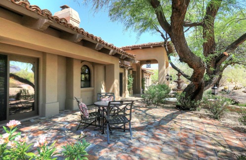 Happy Valley Ranch Casa | Muy privada y hermosa casa estilo hacienda 3/3 en North Scottsdale