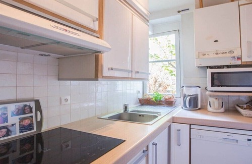 Auteuil Apartamento | Very quiet and spacious with birds lovely singing in a green yard-Paris Auteuil