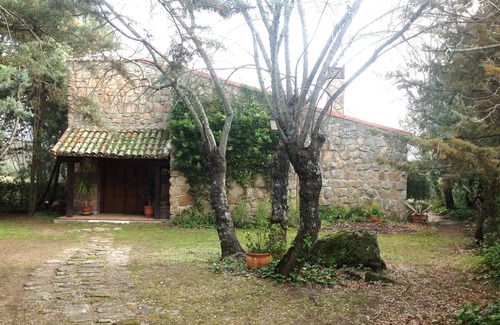 Valdemorillo Casa | Casa muy apacible El Escorial, piscina, fibra óptica, Wifi, aire acondicionado