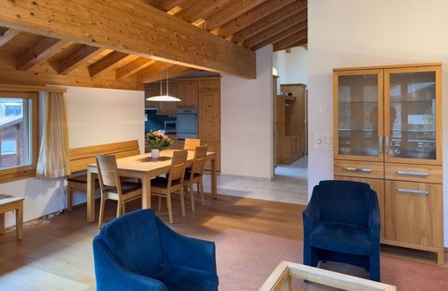 Klosters-Serneus Apartamento | Muy tranquilo 5 estrellas ático, gran zona de esquí en las inmediaciones