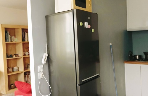 Montrouge Apartamento | Very quiet, sunny apartment. Pets allowed.