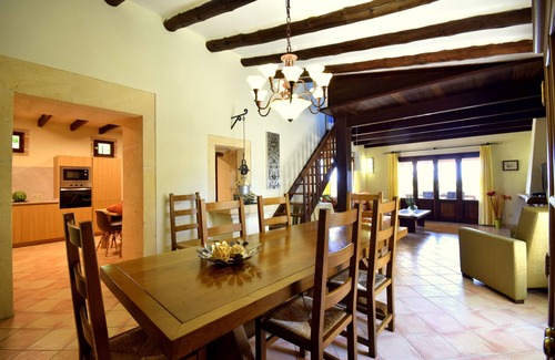 Petra Casa | Excelente casa en Petra, visión panorámica de la piscina, drenajes locales