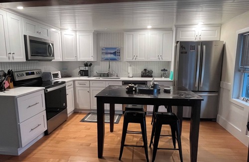 Moultonborough Chalet De Esquí | Very spacious 3 bedroom family owned home. The summer and winter fun is endless!