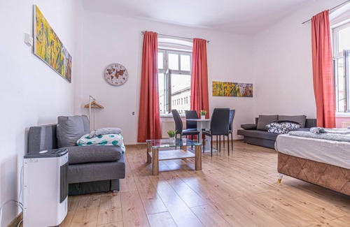 Leopoldstadt Apartamento | Very Spacious Central 5BR Apt, 10 Min to Augarten